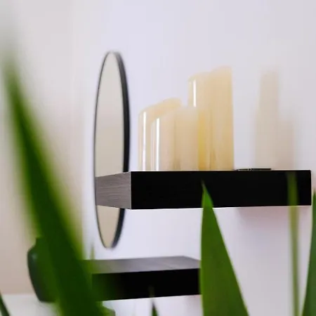 Honeybee Apartment *