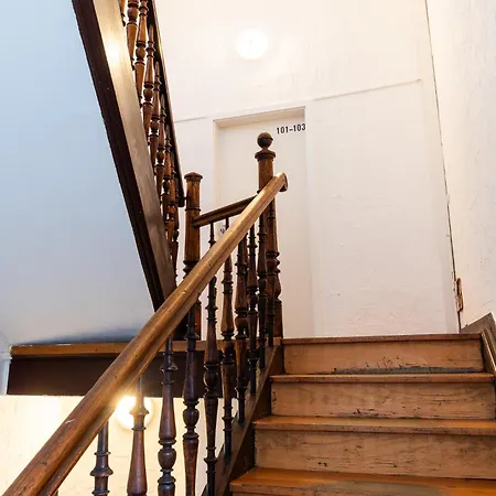 Honeybee アパート コブレンツ