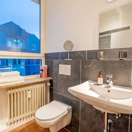 Nahe Altstadt | Kueche & Waschmaschine Appartement Coblence